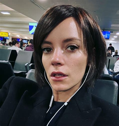 Lily Allen is selling feet pictures on OnlyFans for £8 a month